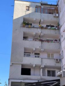 tërmeti në tiranë