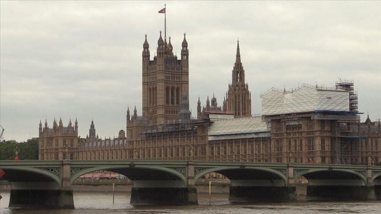parlamenti i britanisë