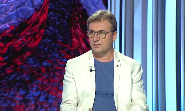 shefi i ugjencës