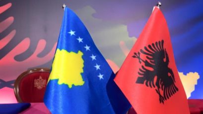 Shqipëri-Kosovë, rriten tregtia e investimet, por ka më pak biznese