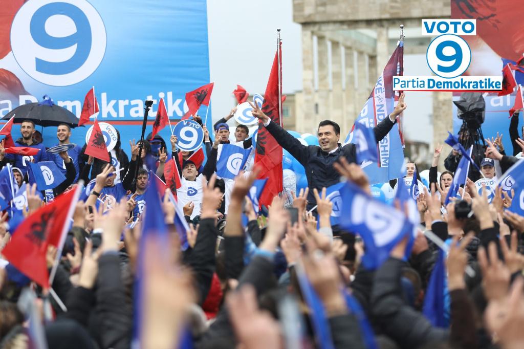 Basha në Lezhë: Të gjithë duhet të dalim&hellip;