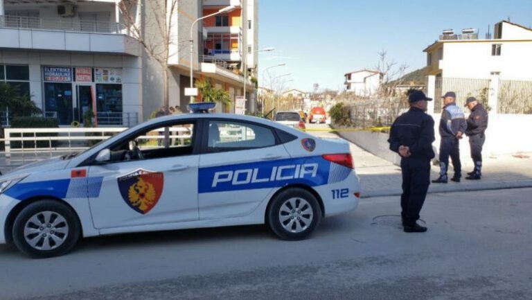 Bëri njoftim të rremë për atentat në Vlorë, procedohet nga policia 15-vjeçari
