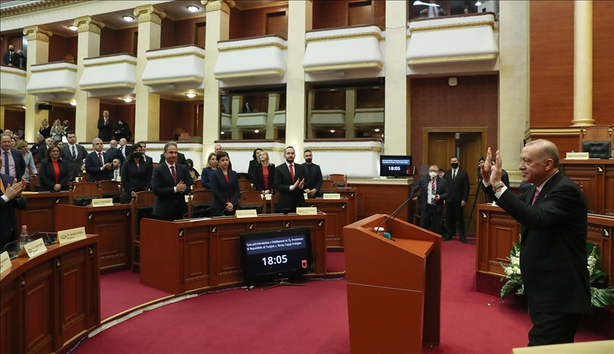 Erdoğan në parlamentin shqiptar: Uroj që miqësia dhe vëllazëria mes&hellip;