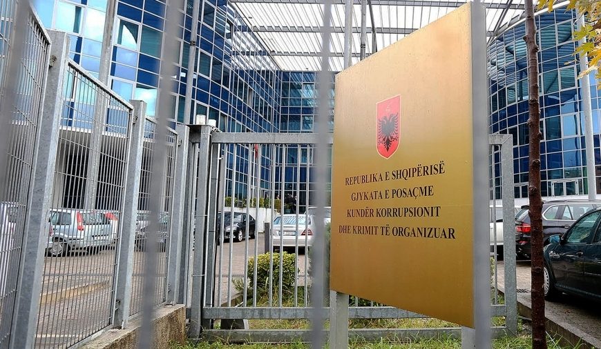 Megaoperacioni i SPAK, arrestohet prokurori, biznesmeni dhe zyrtarë&hellip;