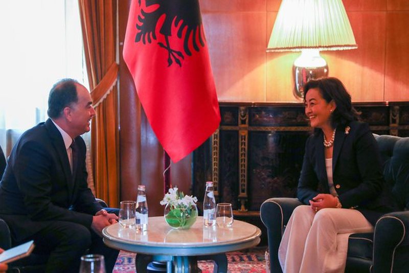 Ambasadorja Kim pas takimit me Bajram Begajn: Roli&hellip;