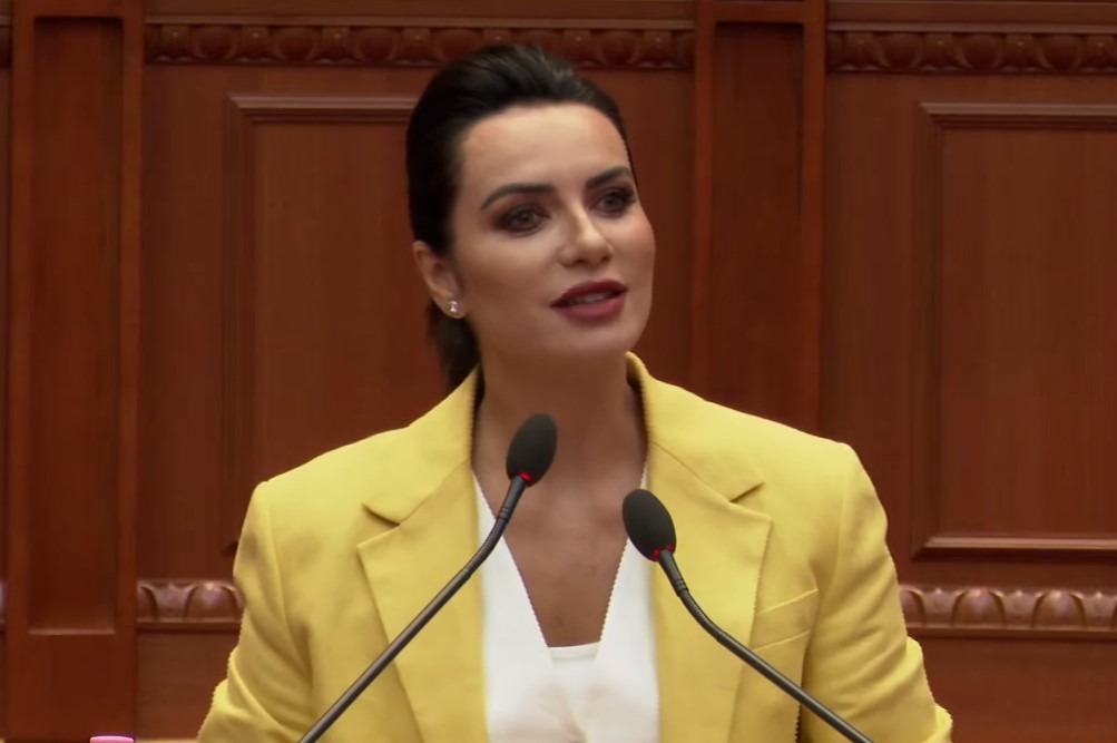 Deputetja e Partisë Demokratike, Grida Duma pritet të lërë mandatin