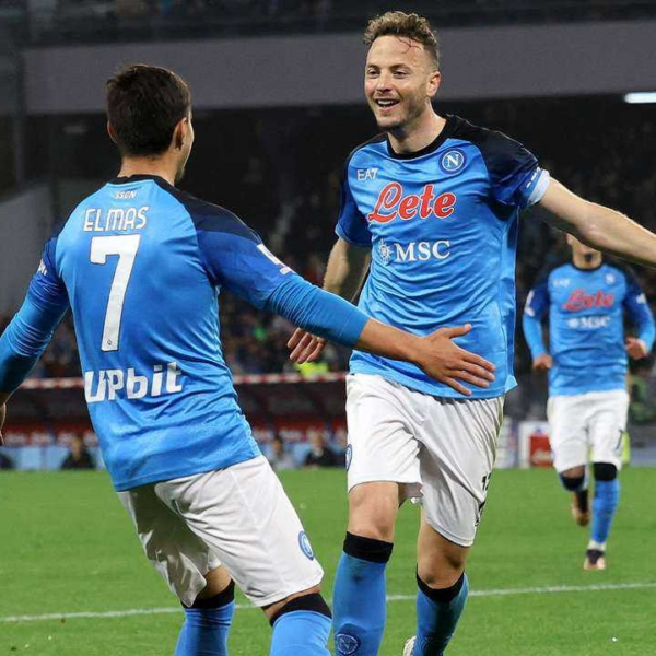 Bindja e trajnerit të Kombëtares: Napoli fiton edhe Champions League