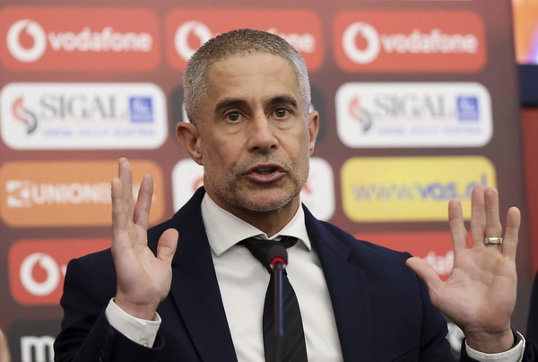 Sylvinho: Humbje që dhemb por ne bëmë një ndeshje me&hellip;