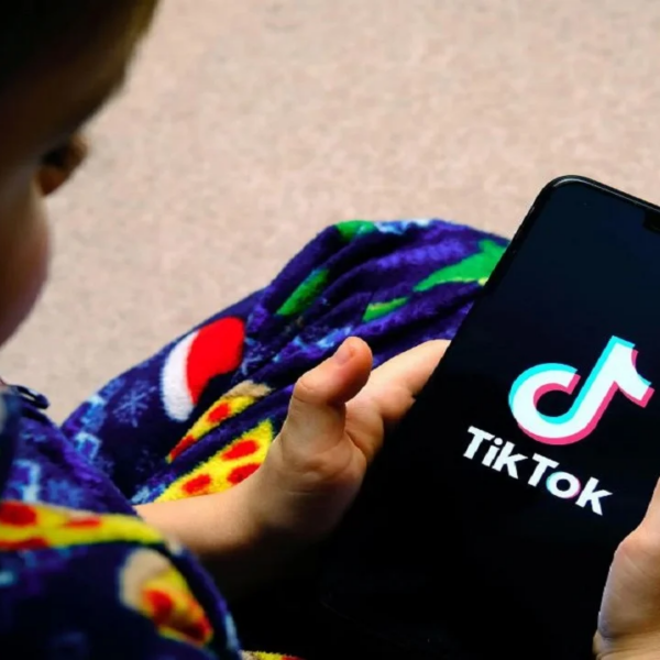 TikTok gjobitet me 12.7 milionë paund për keqpërdorim të të&hellip;