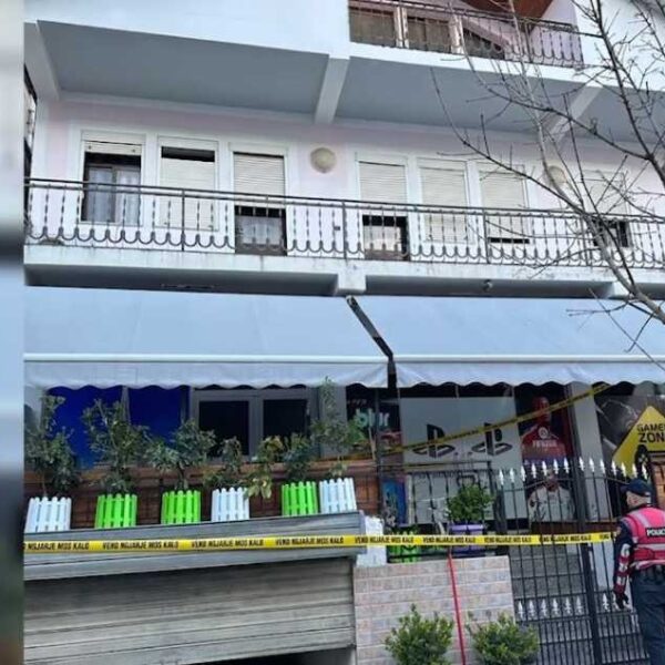 Kokainë, heroinë, kanabis/ Përdorën lokalin për shitje droge, goditet grupi&hellip;
