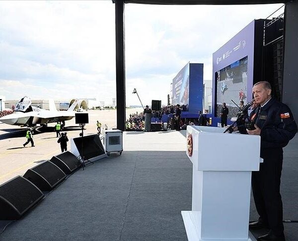 Türkiye zbulon emrin e avionit luftarak kombëtar, do të quhet&hellip;
