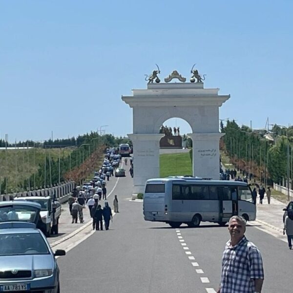 Gjashtë anëtarë të MEK nën hetim, kundërshtuan policinë gjatë kontrollit&hellip;