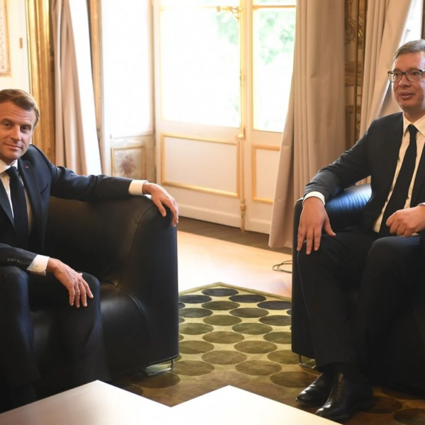 Dje bëri përgjegjëse Kosovën, Macron bisedon sot me Vuçiç për&hellip;