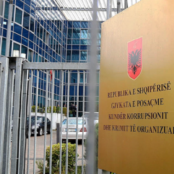 Trafikonin mjete nga Kosova për në Shqipëri, GJKKO dënon me&hellip;