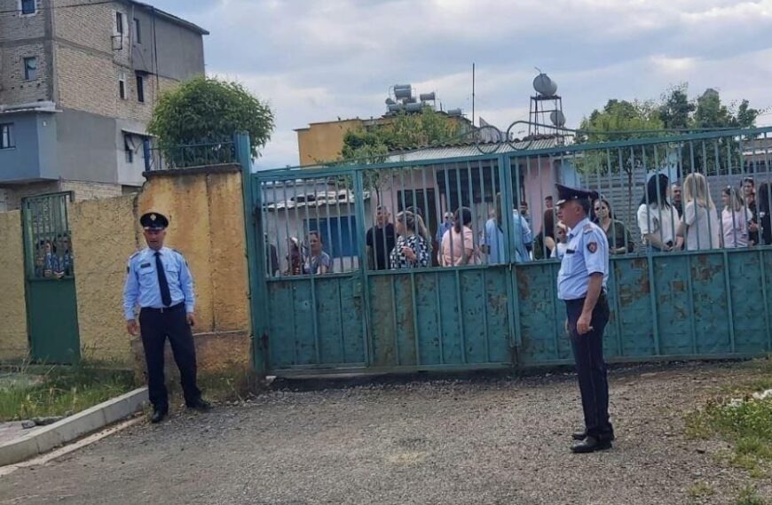 Zbardhet shkaku i helmimit masiv në Bulqizë, një&hellip;