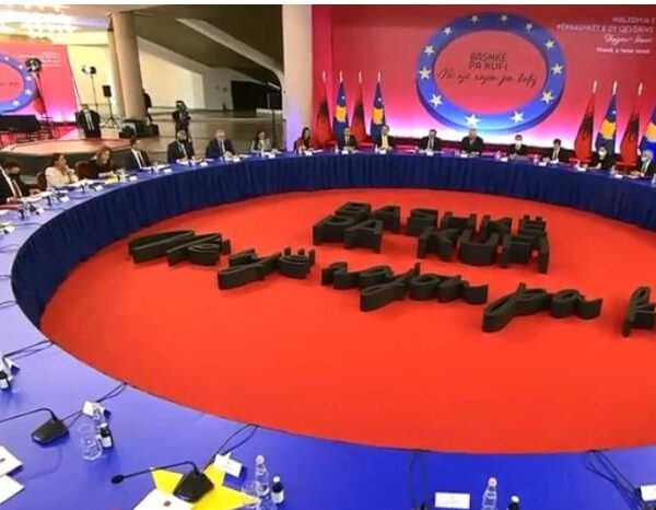 Zbardhen marrëveshjet që firmosen nesër mes dy qeverive Shqipëri-Kosovë
