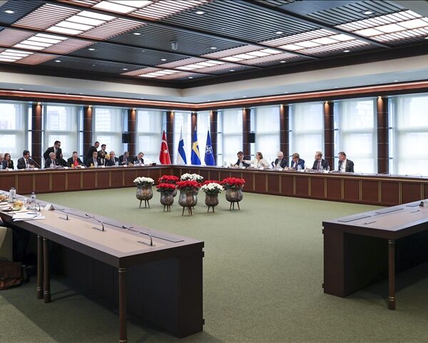 Türkiye, Suedia, Finlanda dhe NATO bien dakord të punojnë për&hellip;