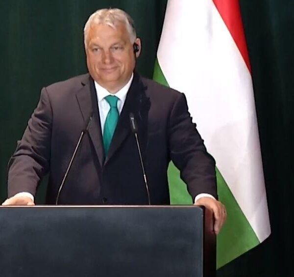 Orban kritika BE-së nga Tirana: Është e turpshme sa avash&hellip;