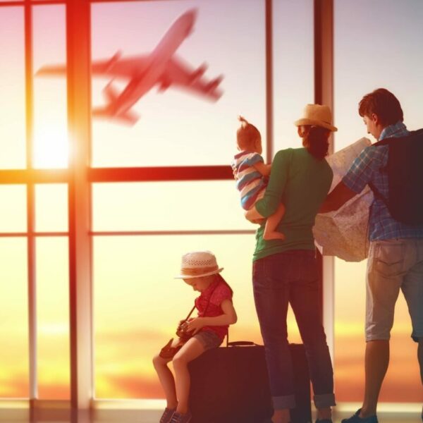 Rekordi i turizmit, 9.5 milionë shtetas të huaj hynë në&hellip;