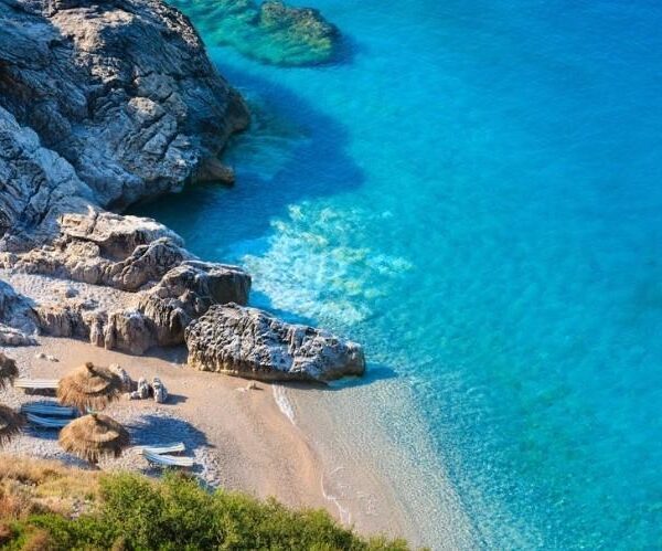 Daily Express: Shqipëria, një nga xhevahiret e fshehura të Evropës