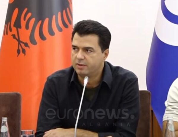“Udha mbarë”, Basha i përgjigjet Bardhit: S’lejoj askënd të luajë&hellip;