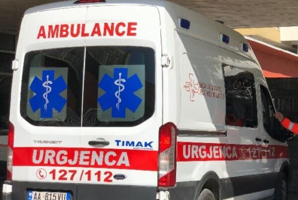 U godit me karrige nga nxënësi, dërgohet te Trauma mësuesja&hellip;