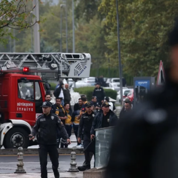 Turqia arreston dhjetëra persona pas sulmit me bombë në Ankara