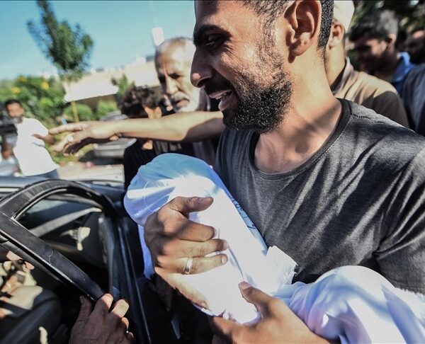 Nga sulmet izraelite në Gaza rritet në të paktën 3.300&hellip;