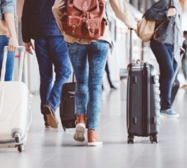 Shqipërisë po i ikin të rinjtë, 62% e emigrantëve nën&hellip;