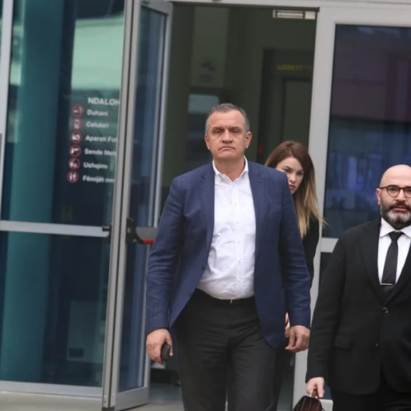 GJKKO lë në fuqi masën për Ilir Beqajn! Ish-ministri refuzon&hellip;