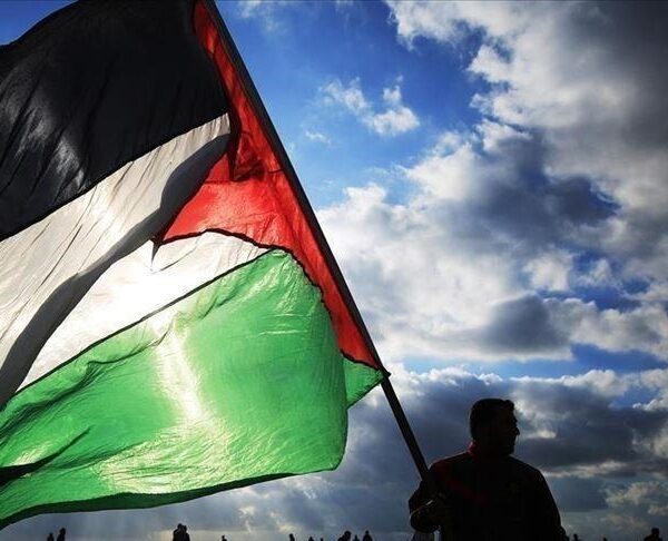 Norvegjia përgatitet të njohë shtetin e pavarur të Palestinës