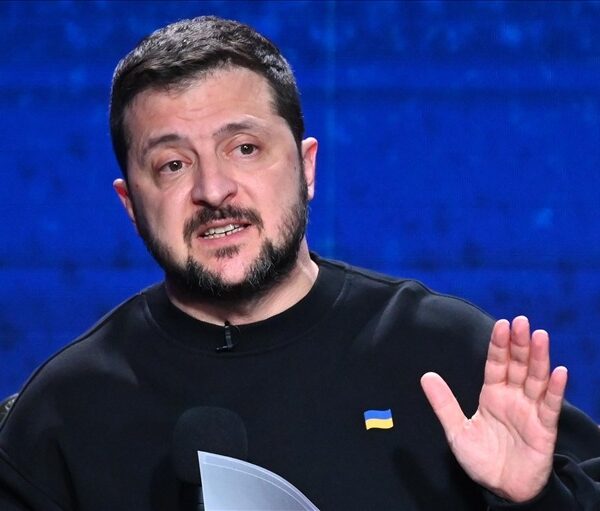 Zelenskyy “nuk mund ta konsiderojë” luftën Rusi-Ukrainë të barabartë me&hellip;