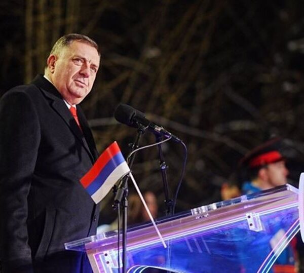 “Kush dreqin është ambasadori amerikan”- Dodik sfidon SHBA me retorikën&hellip;