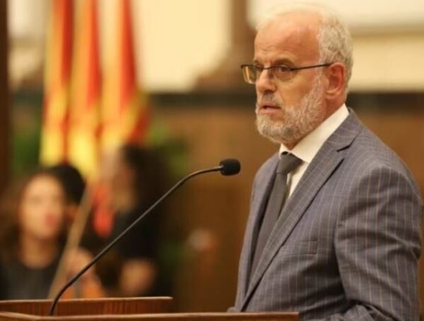 Kryeministri i parë shqiptar në historinë e RMV-së, merr detyrën&hellip;