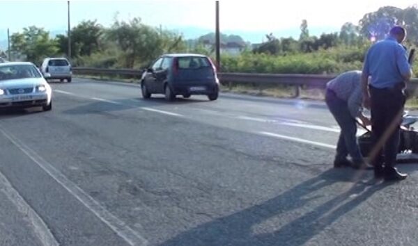 Përplasen tre makina në Fushë-Krujë, humb jetën 32-vjeçari, plagosen 3&hellip;