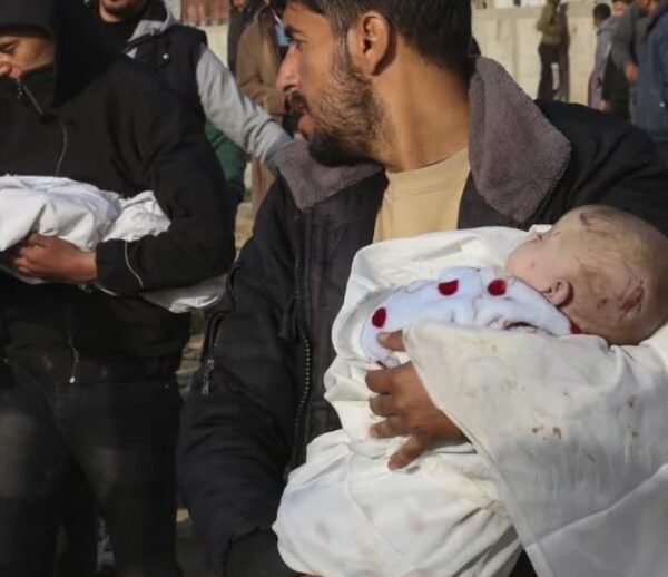 Kina mbështet planin për një armëpushim të menjëhershëm në Gaza