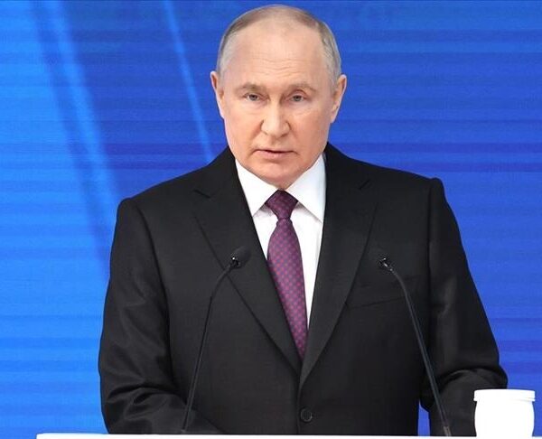 Putin fiton zgjedhjet presidenciale në Rusi