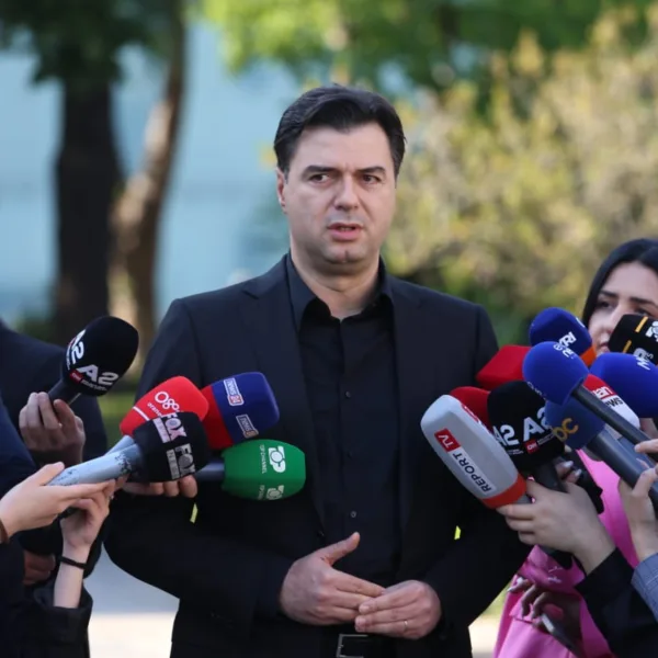 Basha prezanton sloganin e programit që do të shpalosë për&hellip;
