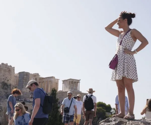 Vala e të nxehtit “përfshin” Ballkanin, në Greqi nesër 43°C 
