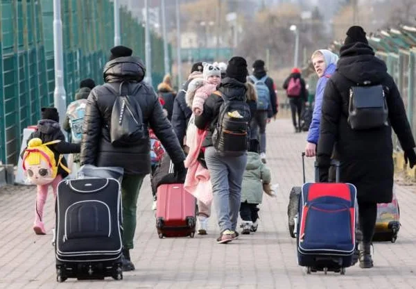 28% e shqiptarëve kanë plane për të ikur nga vendi