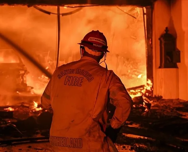 SHBA, 5 të vdekur nga zjarret në Los Angeles dhe&hellip;