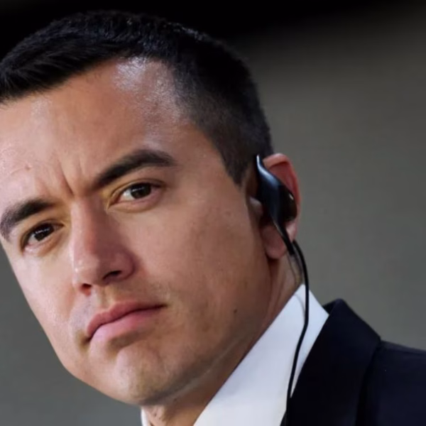 Tentuan të vrisnin presidentin, arrestohen 5 persona në Ekuador