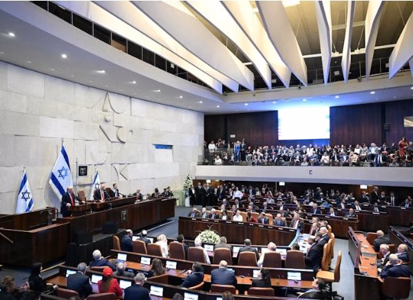 Mbyllet lufta 2-vjeçare në Gaza! Trump: Ditë historike, Netanyahu: Hamasi&hellip;