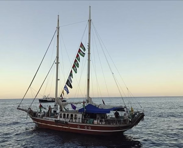 Organizatori i flotiljes për në Gaza: Marina izraelite dështoi në&hellip;