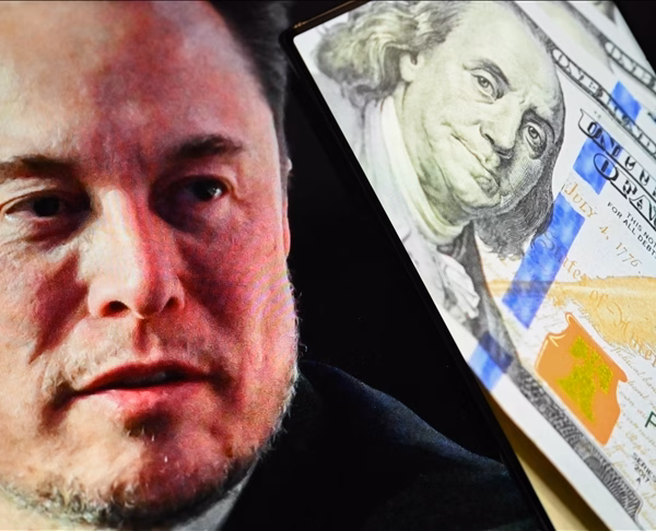 Elon Musk bëhet personi i parë me pasuri prej 800&hellip;