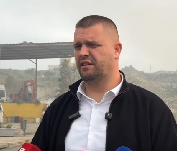 Zjarri në landfillin e Bushatit, nënkryetar i Bashkisë Vau Dejës:&hellip;