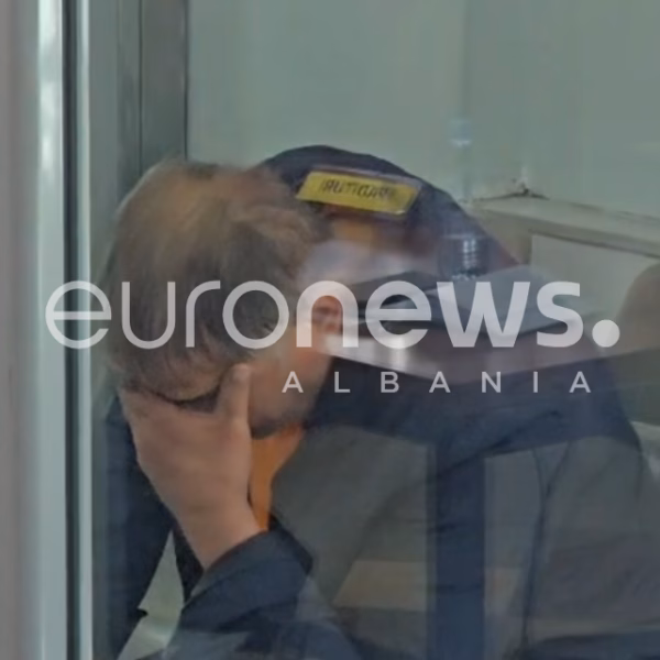 Me kokën ulur para gjykatës, dalin pamjet e shoferit që&hellip;